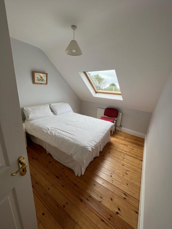 Modern Home In The Heart Of Rosscarbery Village 外观 照片